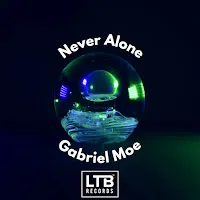 Gabriel Moe — Never Alone — обложка